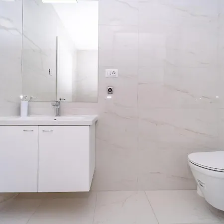Beautiful In With Jacuzzi * Matulji